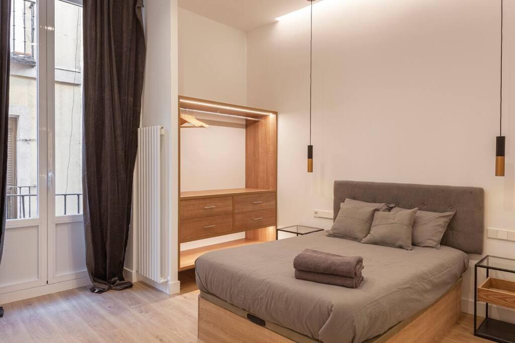 Centro III Calle Carrera De San Jeronimo 3Br 3Bh Madrid Exterior foto