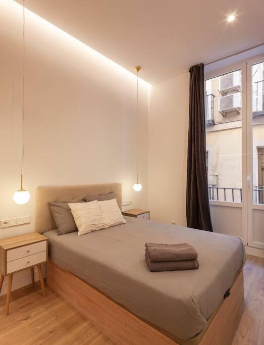 Centro III Calle Carrera De San Jeronimo 3Br 3Bh Madrid Exterior foto