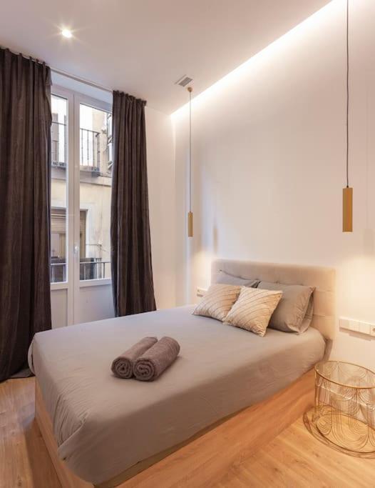 Centro III Calle Carrera De San Jeronimo 3Br 3Bh Madrid Exterior foto